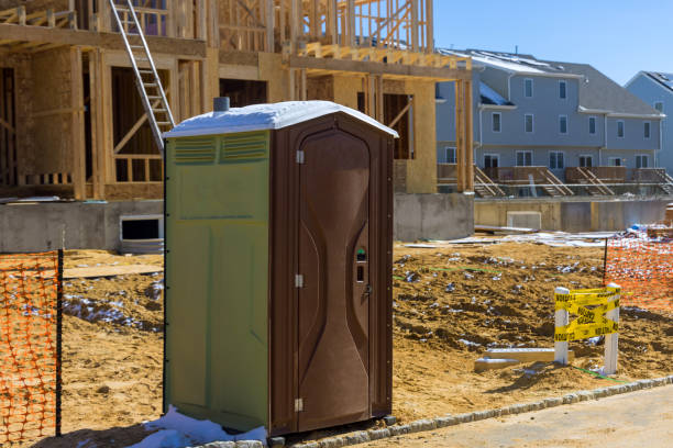 Portable Toilet Options We Offer in Chewelah, WA